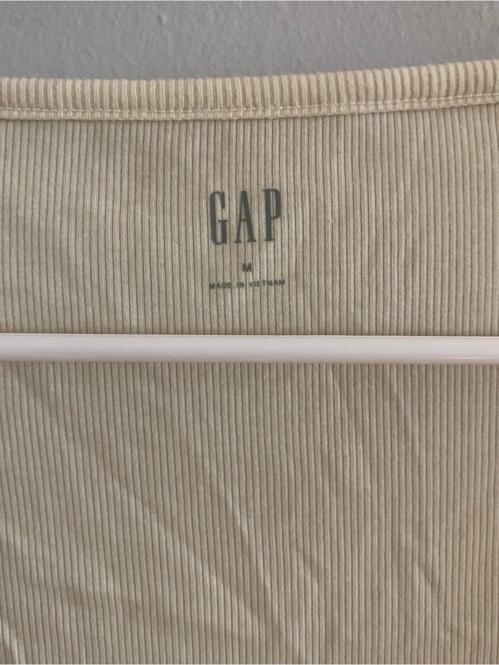 GAP Light Cream Ribbed Square-Neck Button-Front Tee - Picture 2 of 4